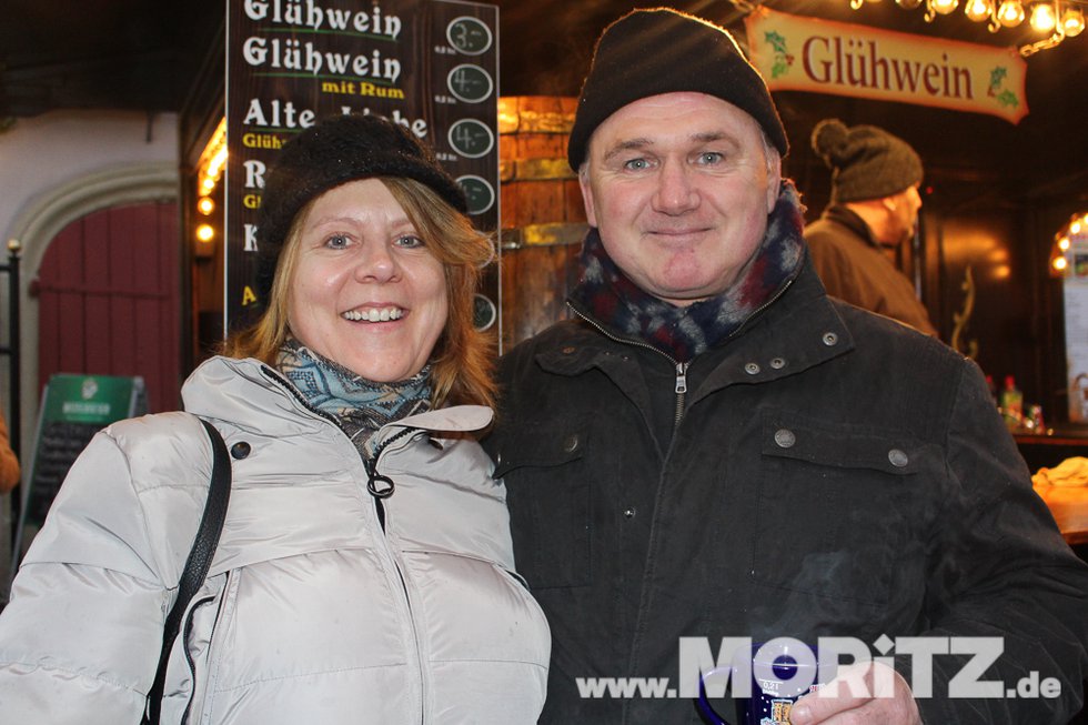 Einstimmen auf die Weihnachtstage auf dem Weihnachtsmarkt in Bad Wimpfen. (4 von 45).jpg