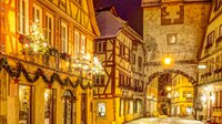 Markusturm-Rothenburg-o.d.-Tauber--Altstadt-Winter-Schnee-Nacht-Beleuchtung-Weihnachten-leer-Hafengasse-RTS323.jpg